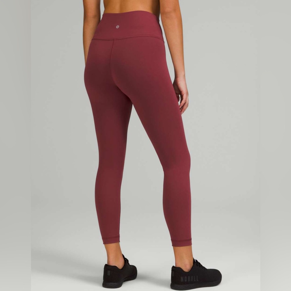 *NWT* Lululemon Wunder Train High-Rise Tight 25”